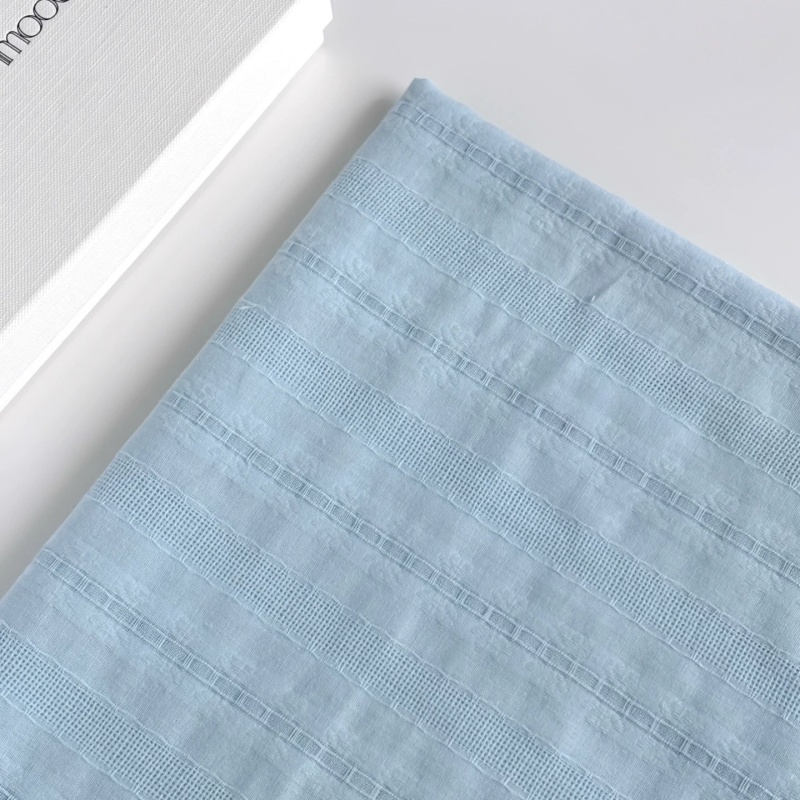 Tissu jacquard brodé rose, en  - Baby Clothing Made In Usa avis et prix