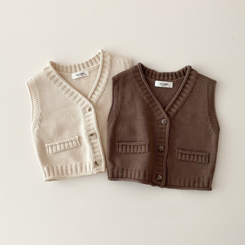 Gilet tricoté sans manches pou - Knit Cardigan Infant avis et prix